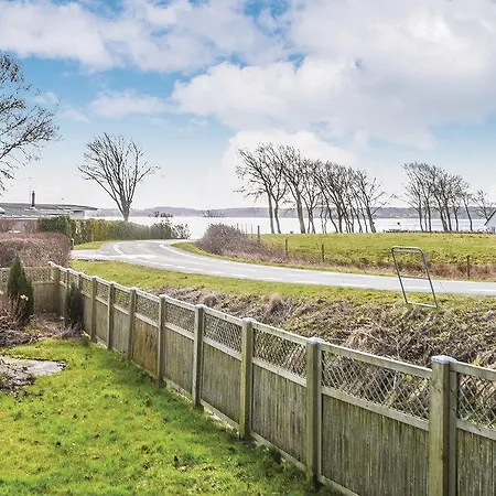 Three-bedroom Holiday In Vakantiehuis Aabenraa
