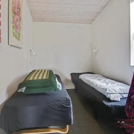 Holiday home Three-bedroom Holiday In Aabenraa